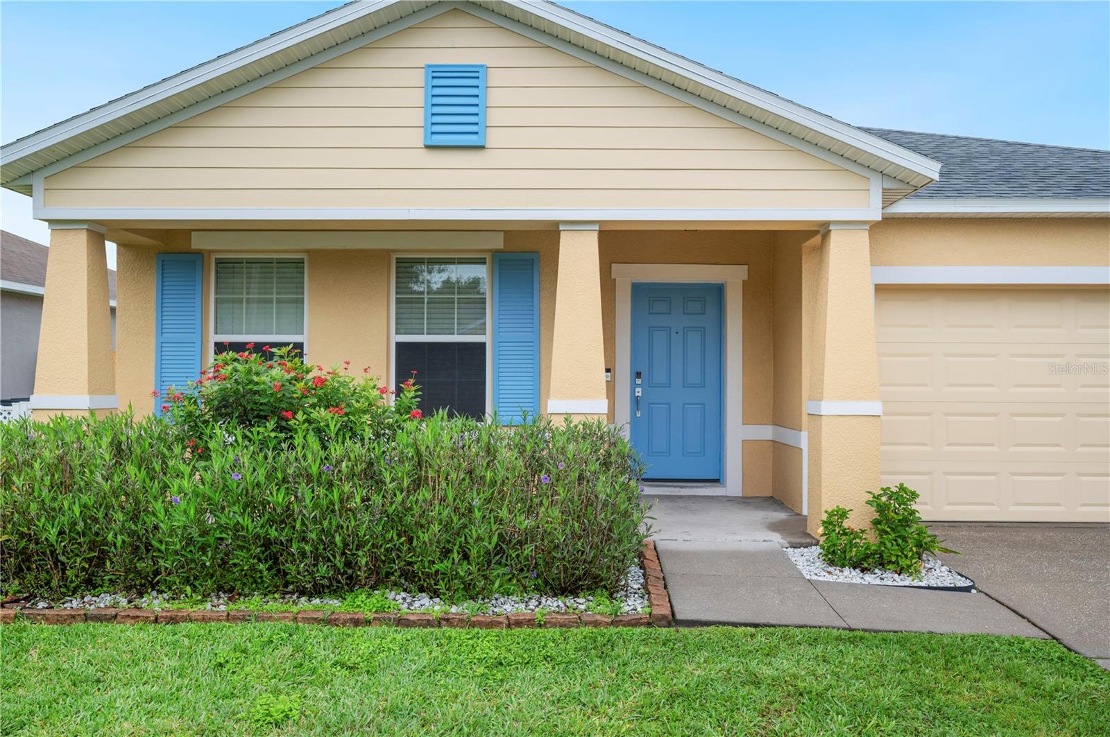 6819 GLENBROOK DRIVE