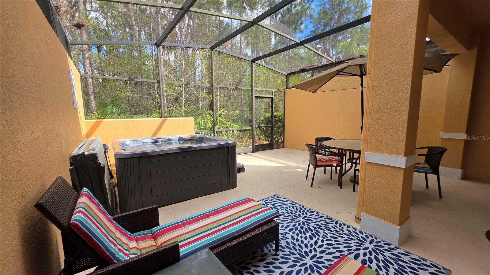 REGAL OAKS AT OLD TOWN - Residential