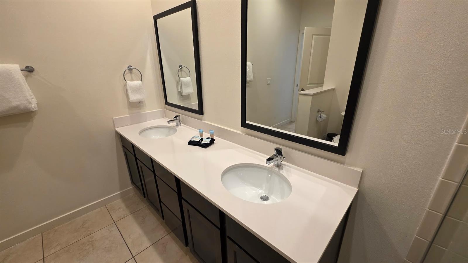 REGAL OAKS AT OLD TOWN - Residential