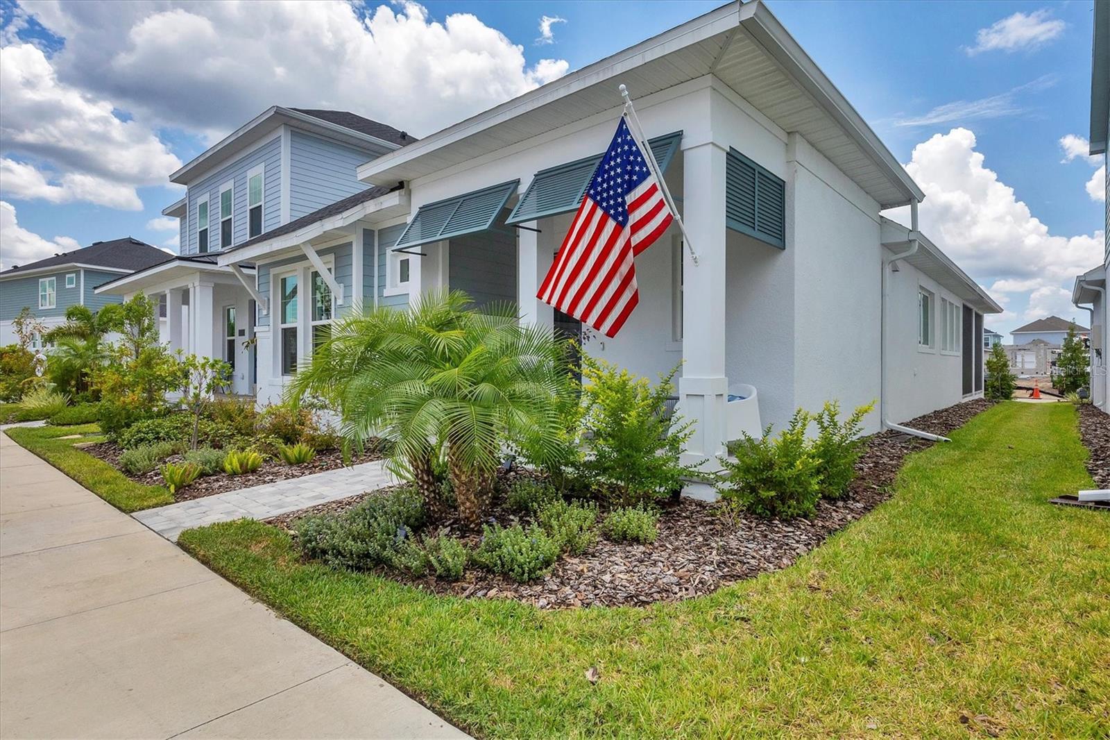 EMERALD LANDING AT WATERSIDE - Residential Lease