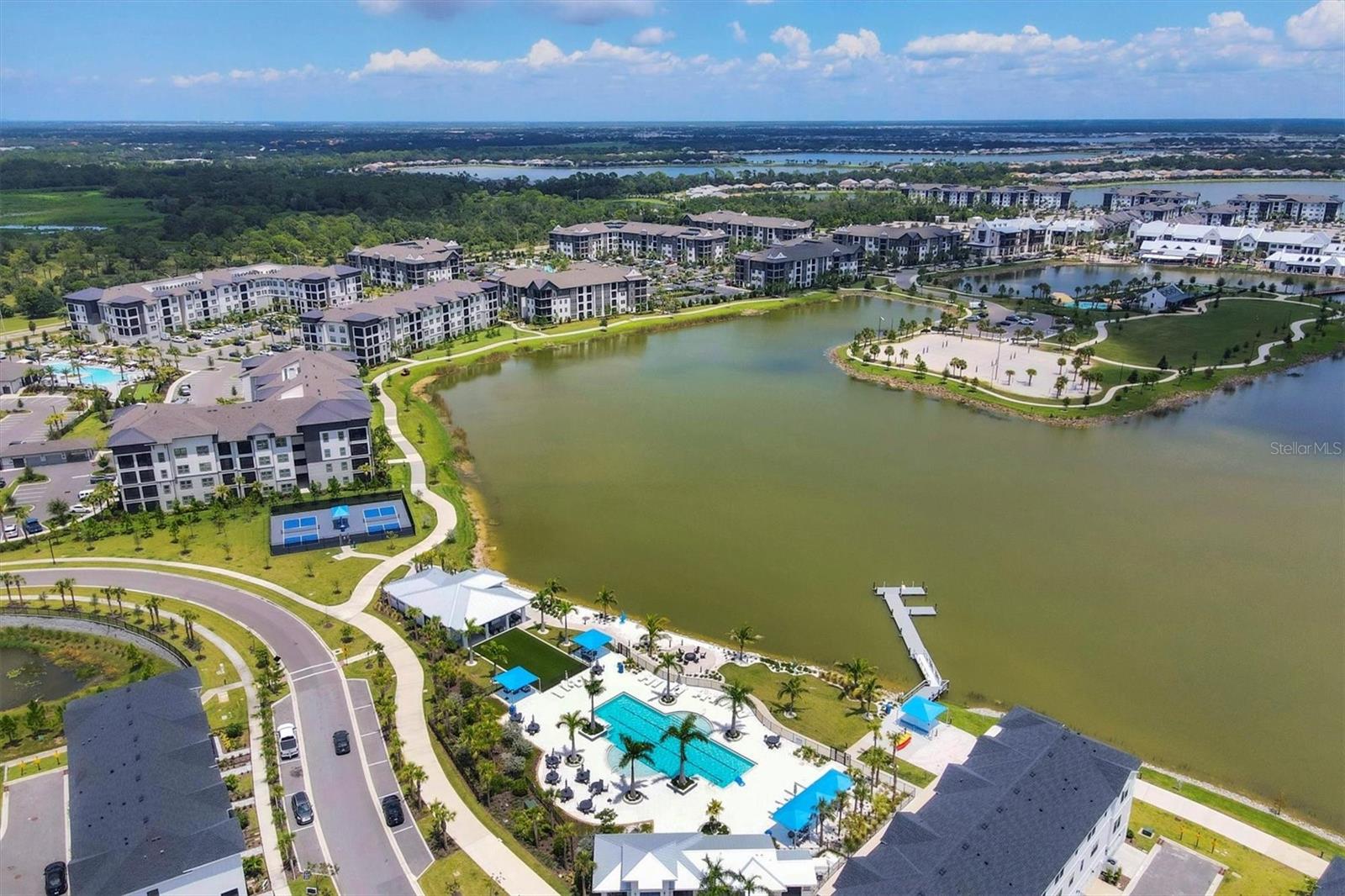 EMERALD LANDING AT WATERSIDE - Residential Lease