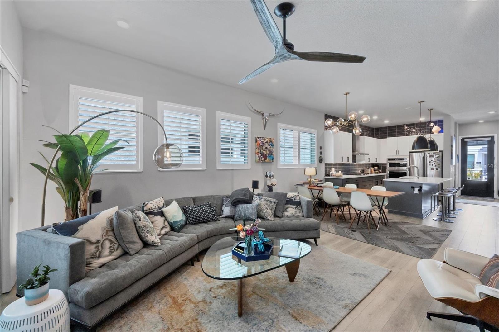 EMERALD LANDING AT WATERSIDE - Residential Lease