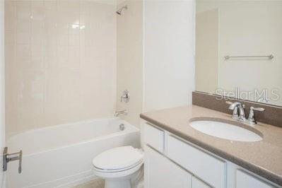 LAUREATE PK PH 1 - Residential Lease