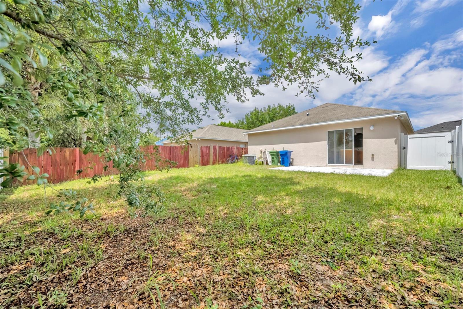 WHISPERING TRAILS PH 01 - Residential