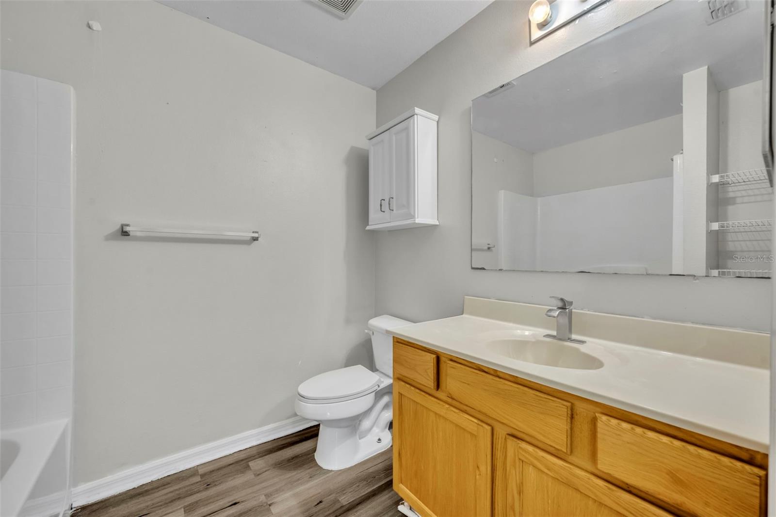 WHISPERING TRAILS PH 01 - Residential