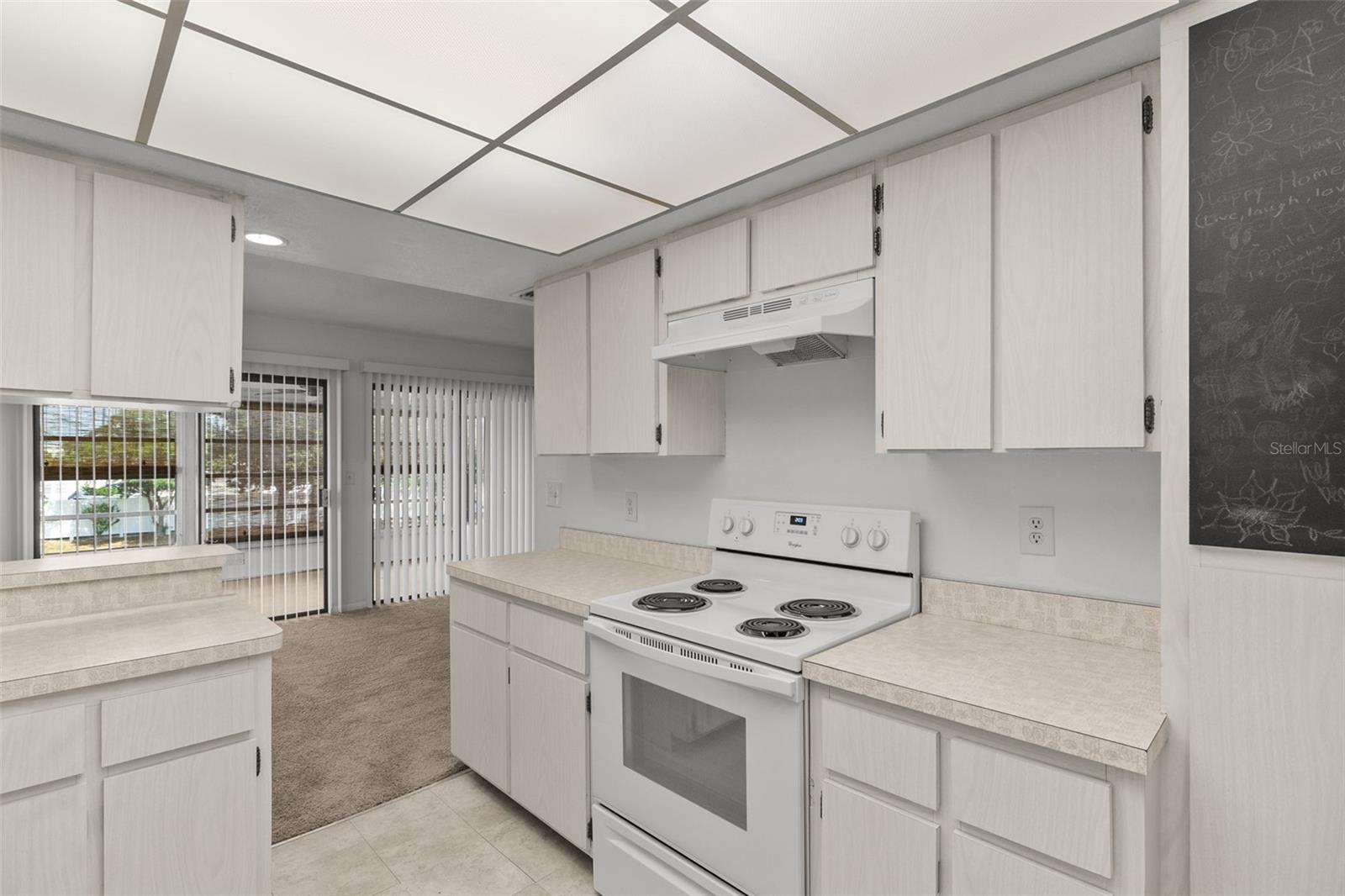EDGEWATER MANOR - Residential