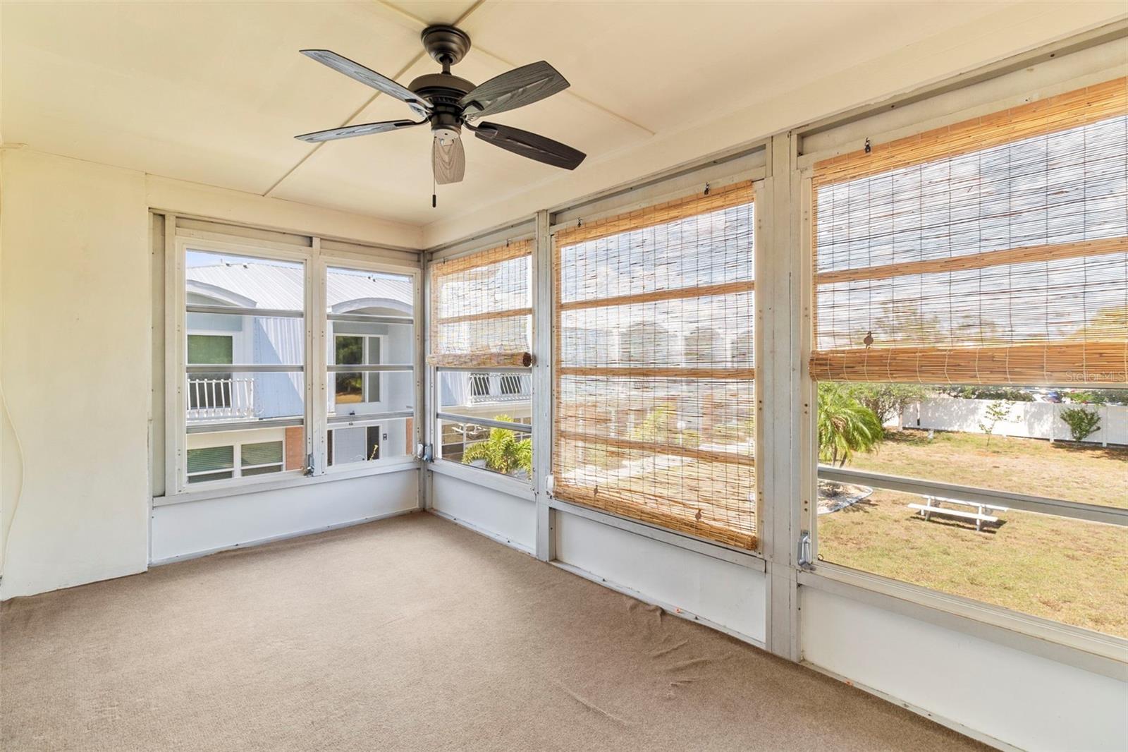 EDGEWATER MANOR - Residential