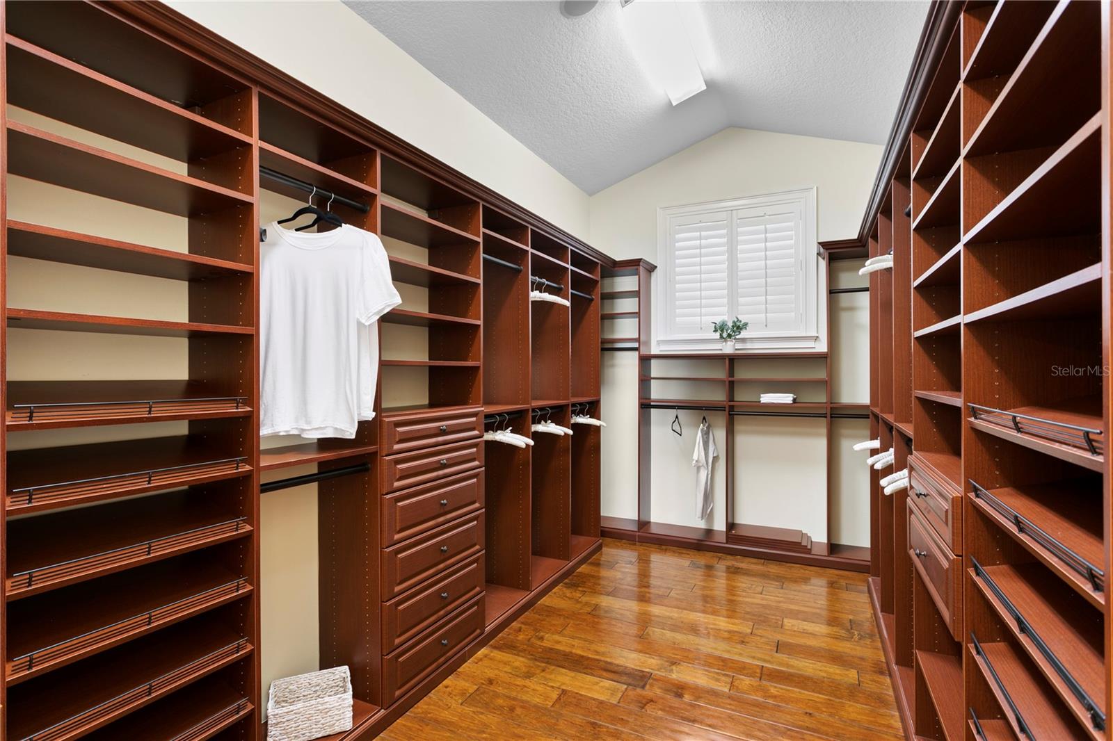 COUNTRY CLUB ADD TO OLDSMAR REV - Residential