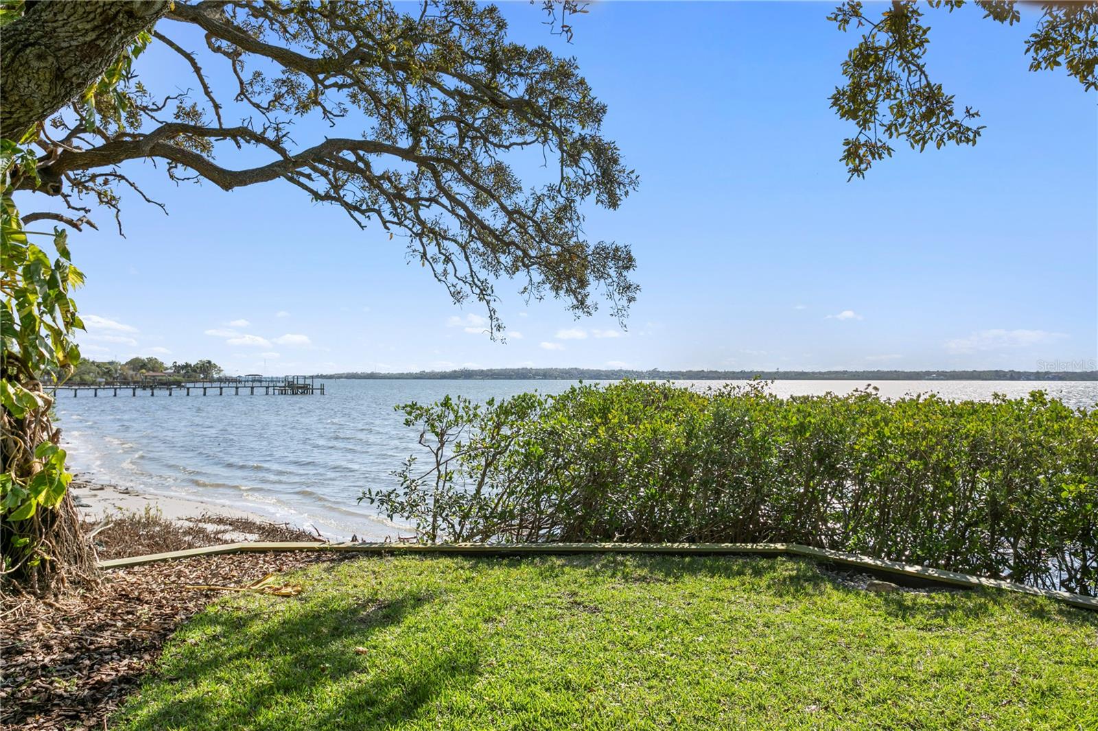 COUNTRY CLUB ADD TO OLDSMAR REV - Residential