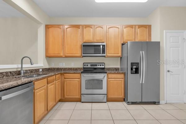 VISTAS/PHILLIPS COMMONS - Residential