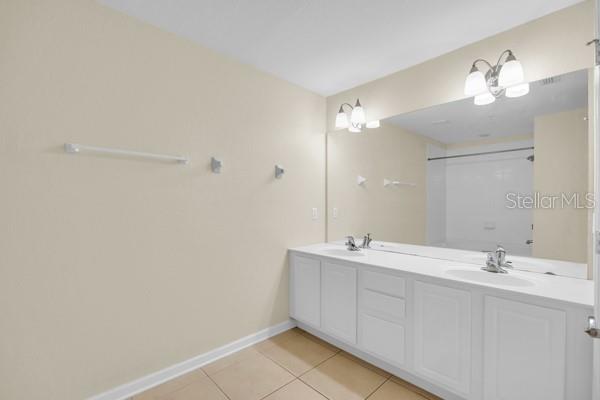 VISTAS/PHILLIPS COMMONS - Residential