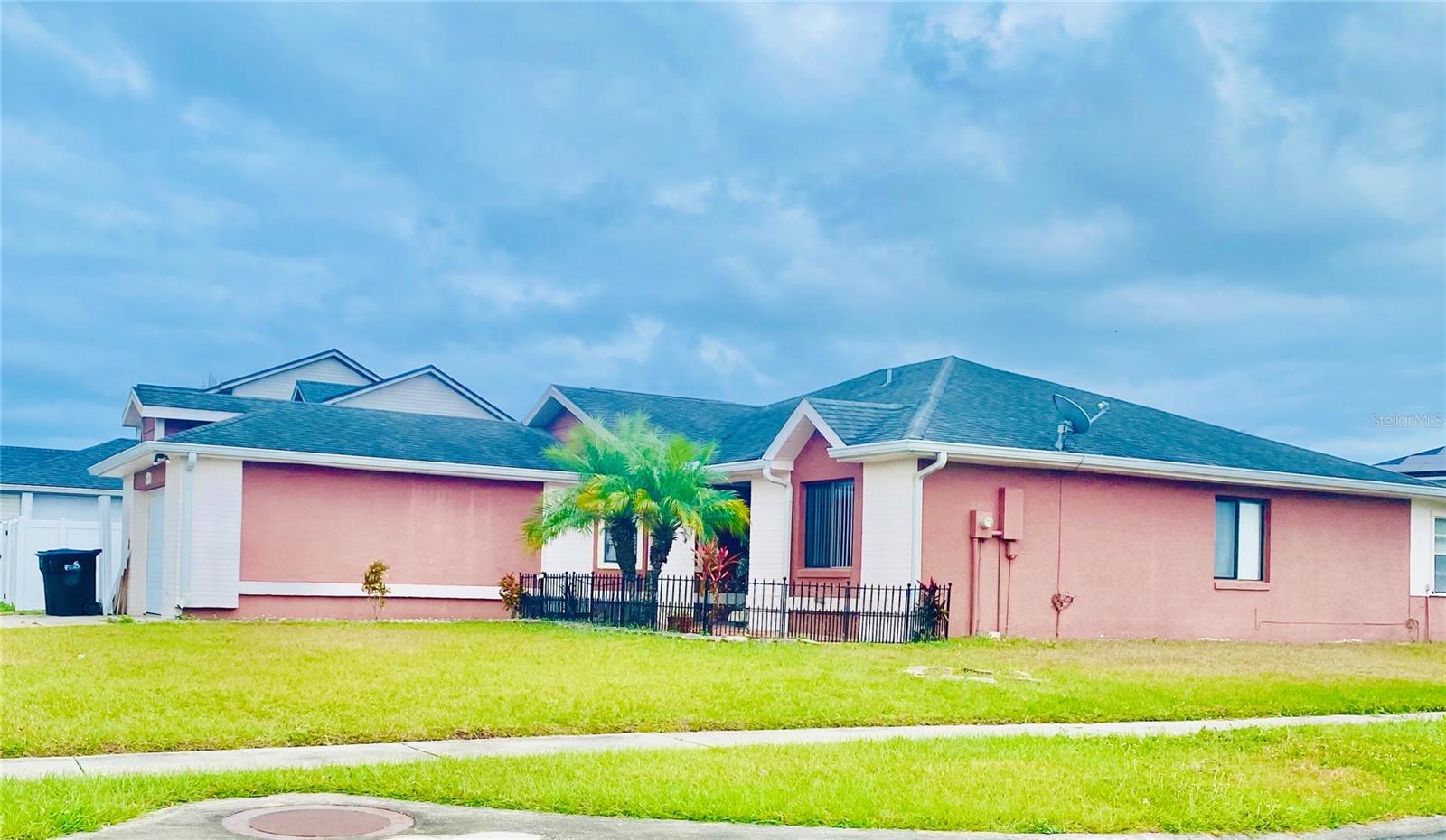 378 CHICAGO WOODS CIRCLE