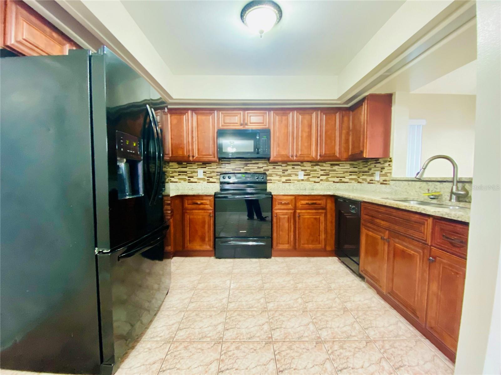 378 CHICAGO WOODS CIRCLE