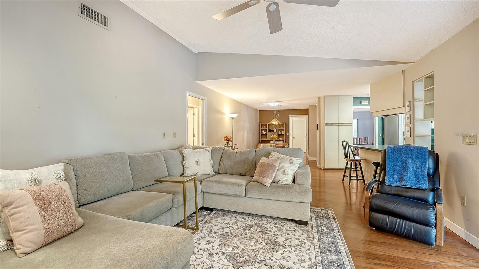 CENTER GATE ESTATES PH 01B - Residential