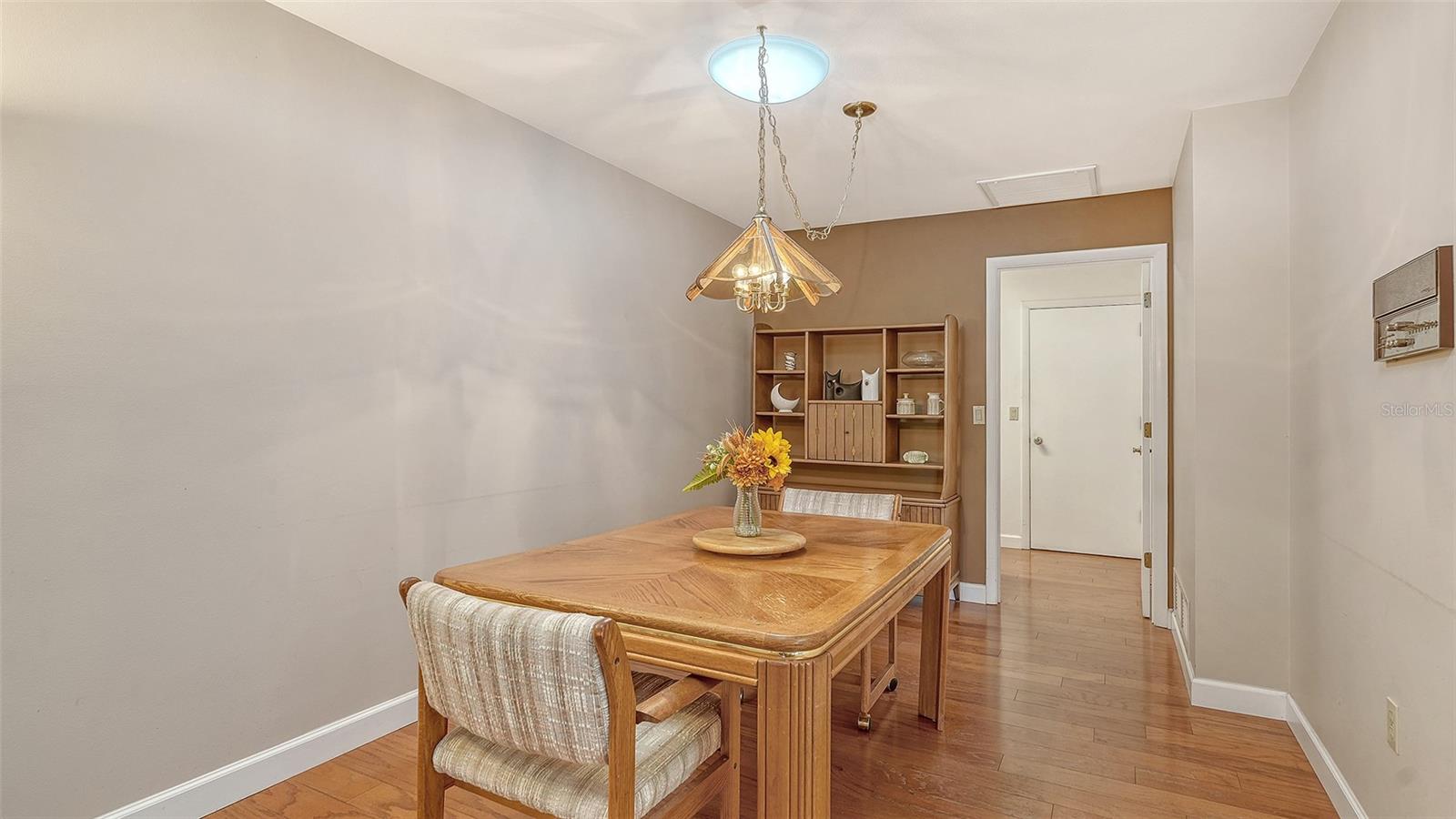 CENTER GATE ESTATES PH 01B - Residential