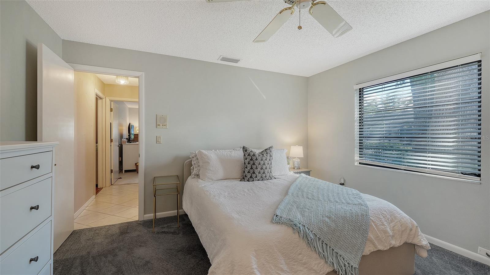 CENTER GATE ESTATES PH 01B - Residential