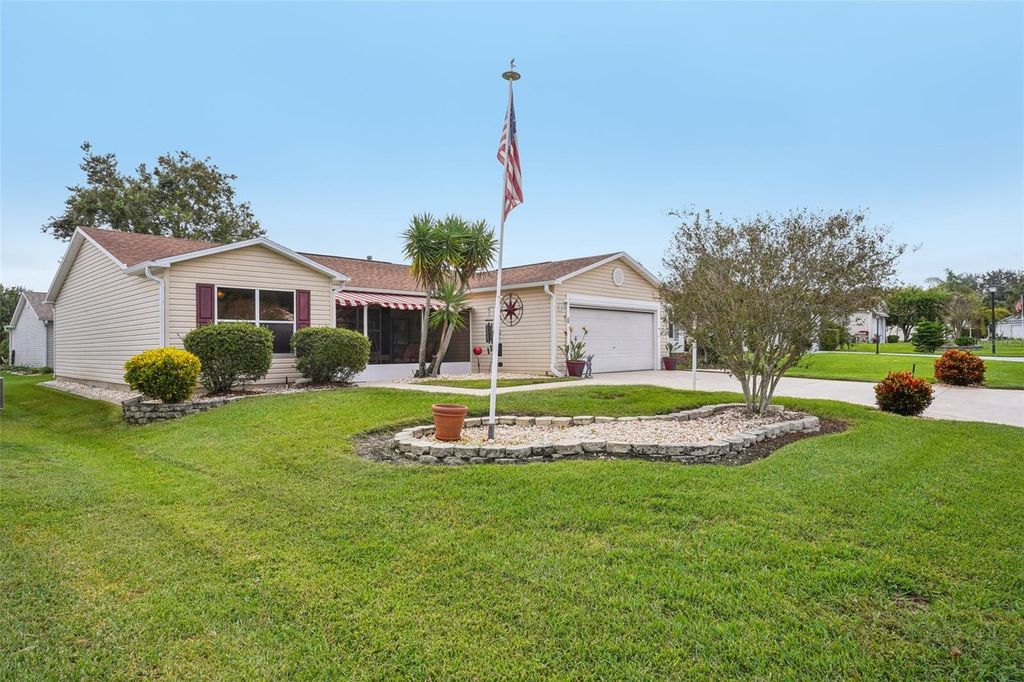 Photo of 2737 Privada Drive, The Villages, FL 32162 (MLS # G5103630)
