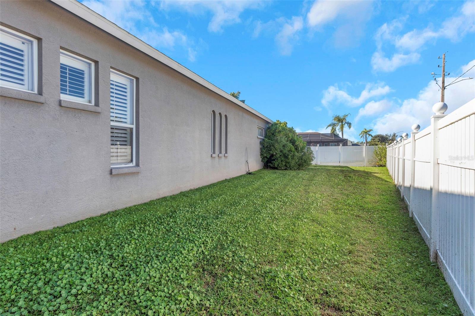 THOUSAND OAKS PH 02 03 04 05 - Residential