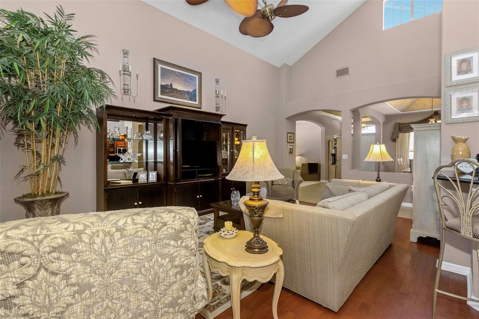 THOUSAND OAKS PH 02 03 04 05 - Residential