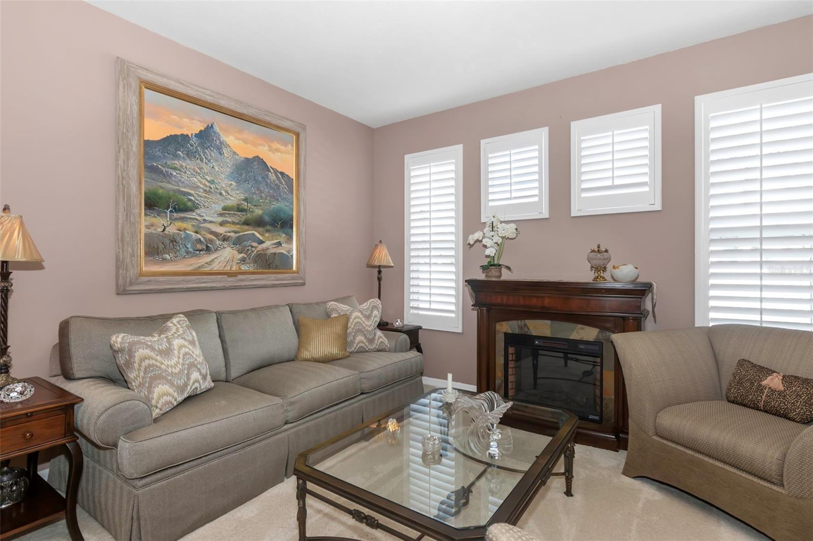 THOUSAND OAKS PH 02 03 04 05 - Residential