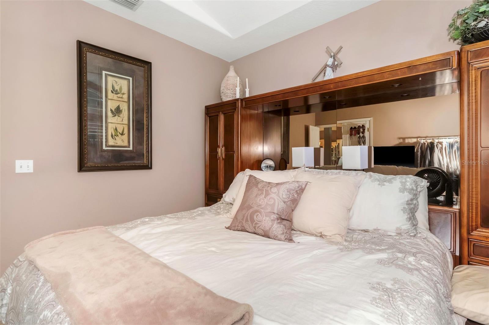 THOUSAND OAKS PH 02 03 04 05 - Residential