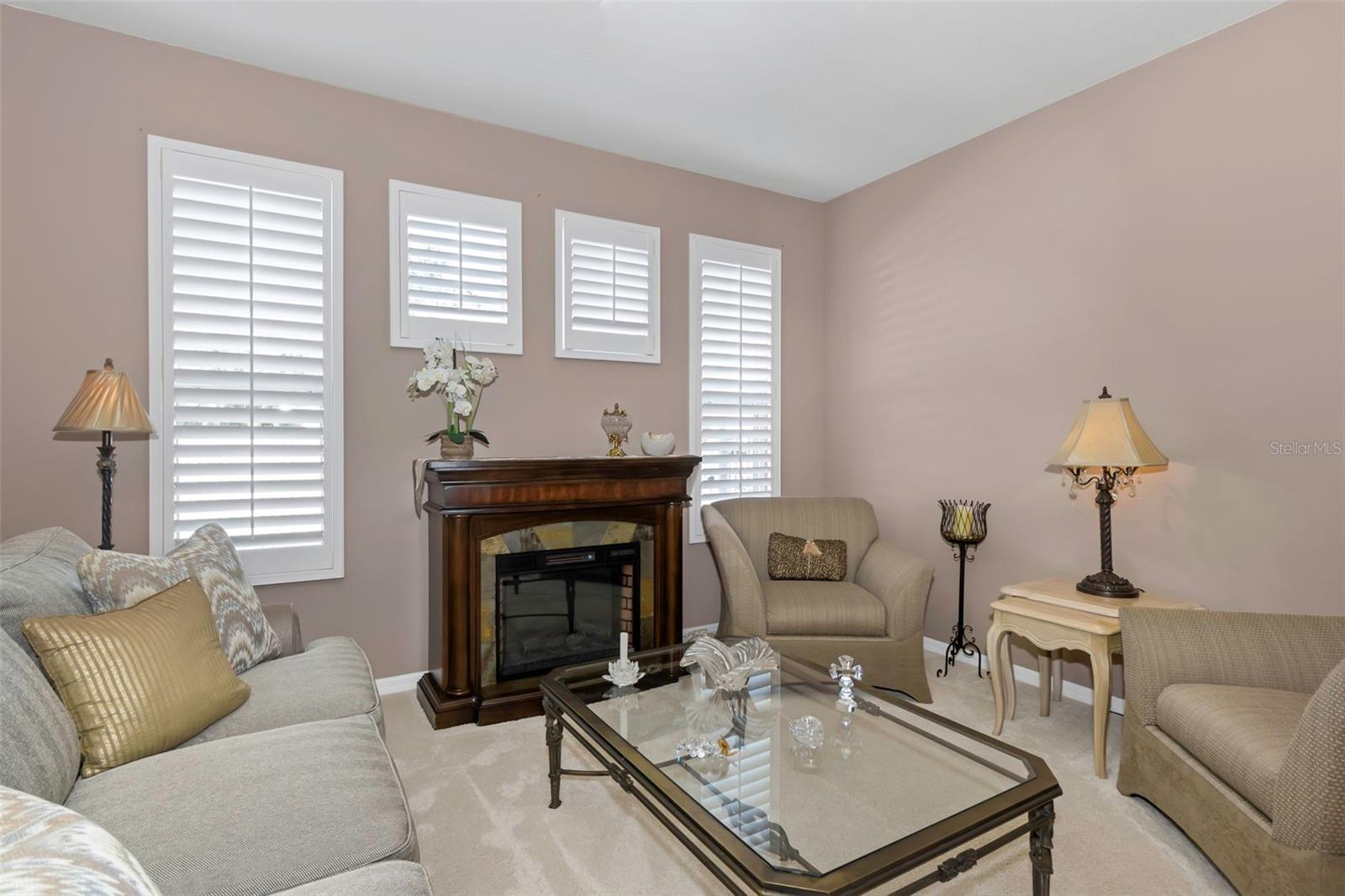 THOUSAND OAKS PH 02 03 04 05 - Residential