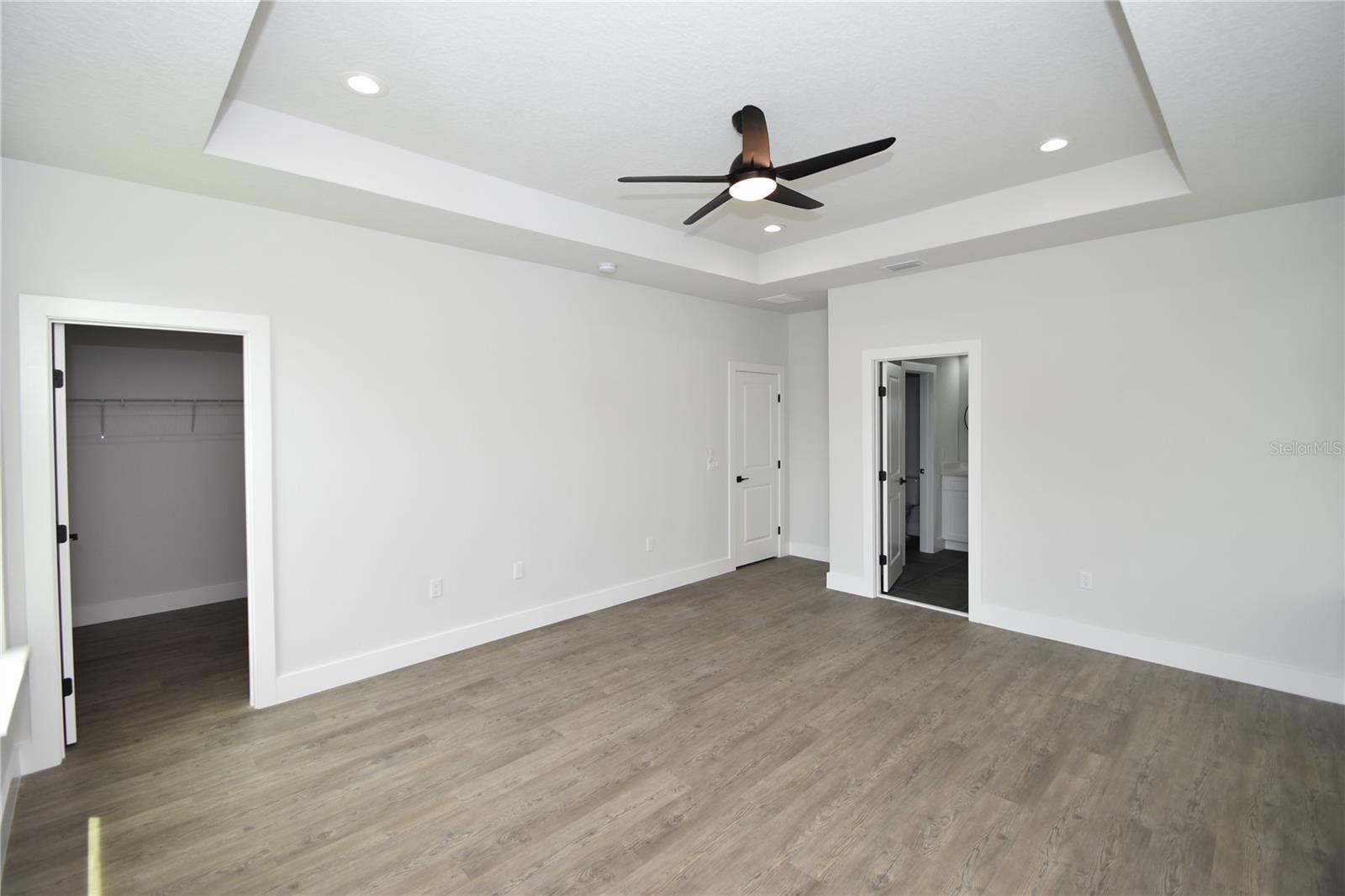 PINE LAKES - Residential Lease