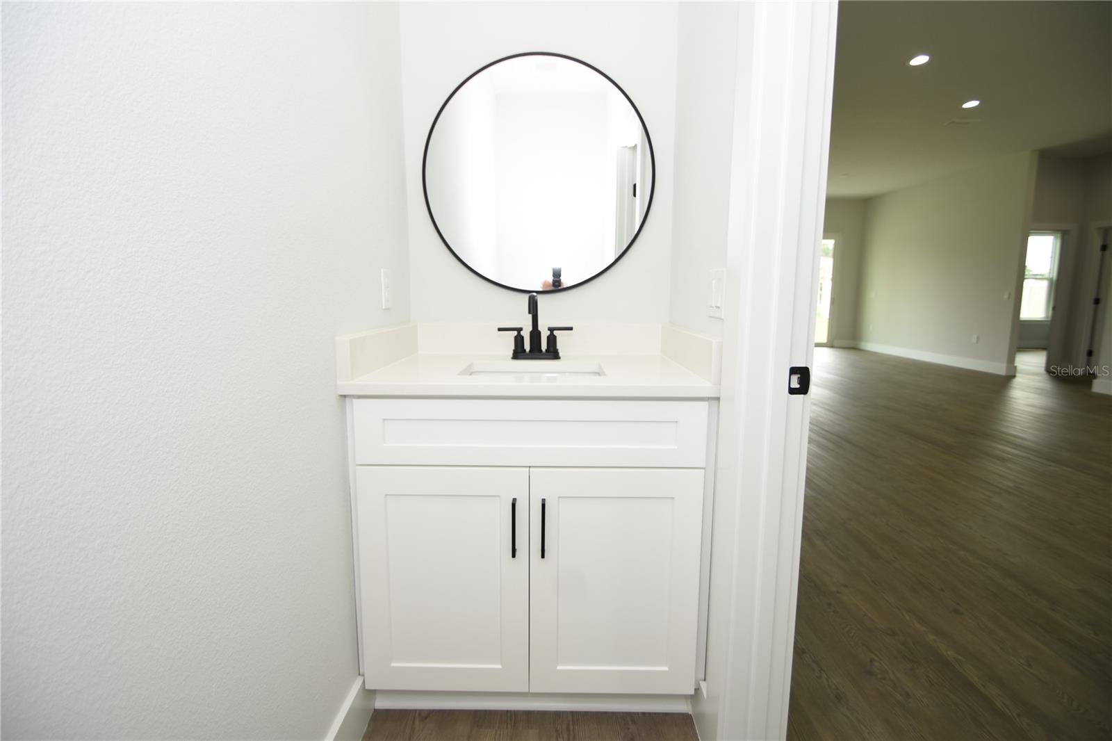 PINE LAKES - Residential Lease