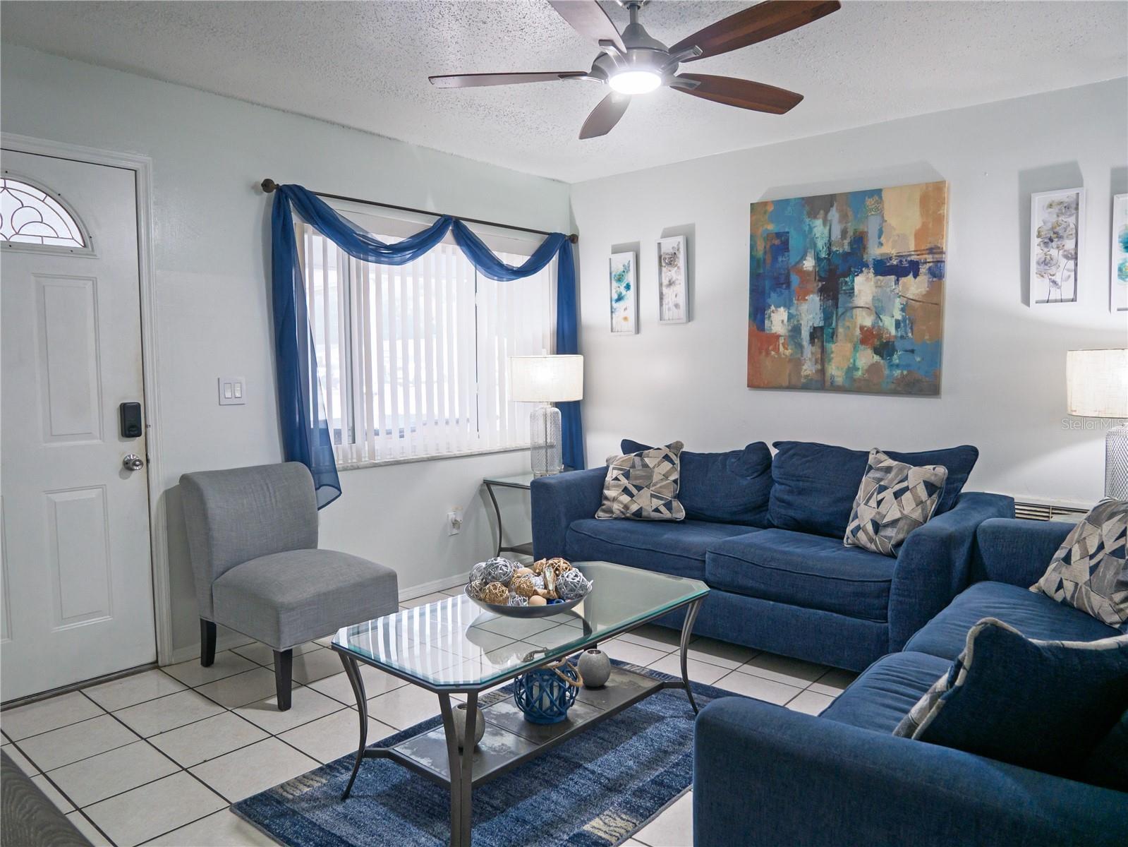 TWIN LAKES MNR - Residential
