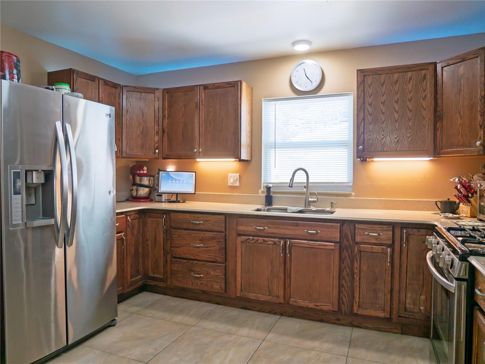 TWIN LAKES MNR - Residential