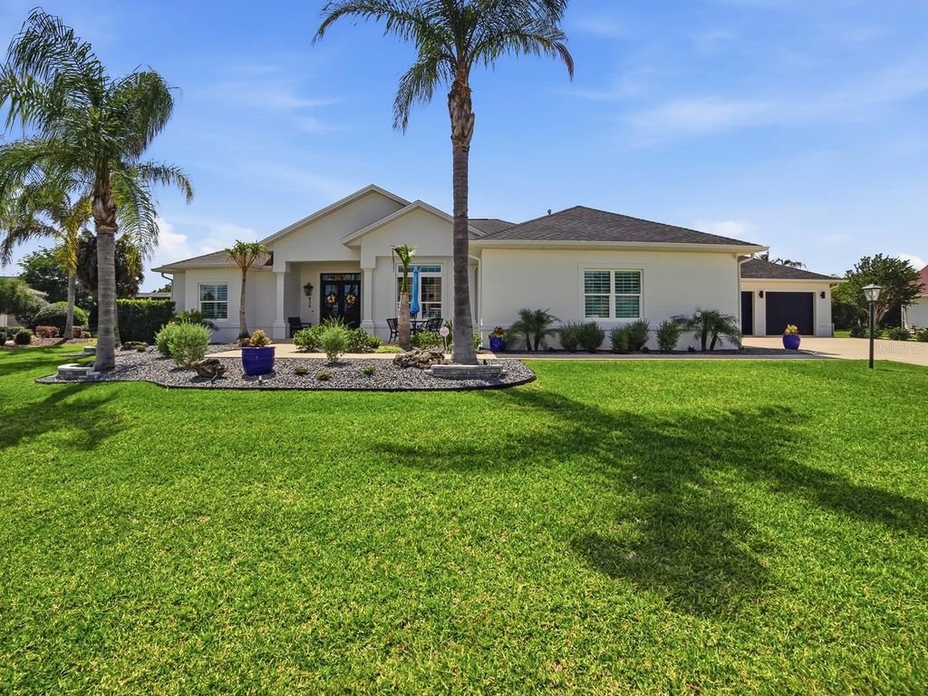 Photo of 858 Pinckney Lane, The Villages, FL 32162 (MLS # G5112241)