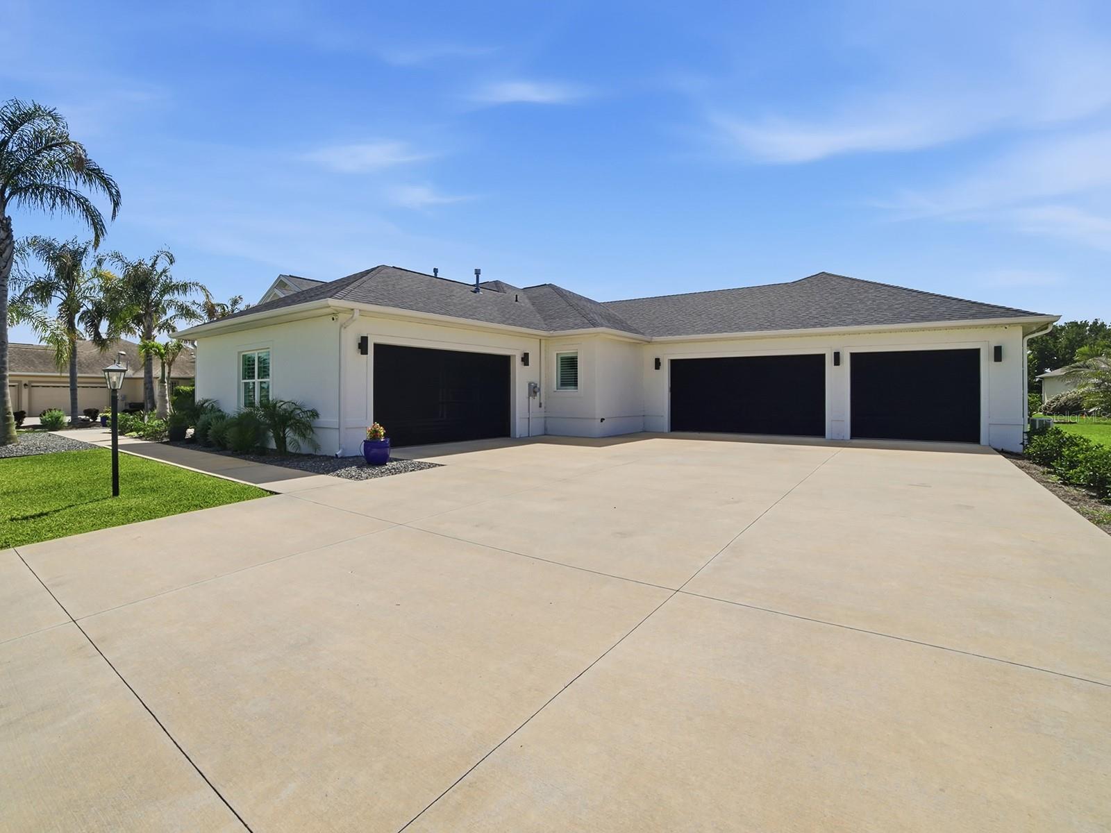 858 PINCKNEY LANE