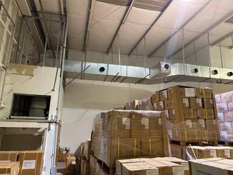 Tiny photo for 4547 NW 44th Avenue, Ocala, FL 34482 (MLS # OM712615)