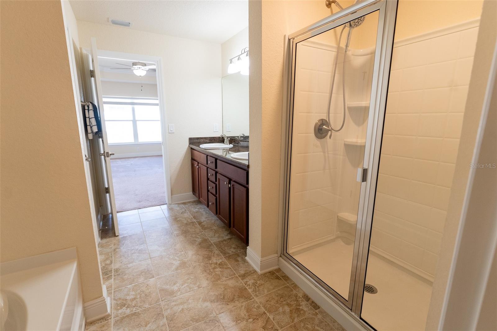 COBBLESTONE NORTH - Residential