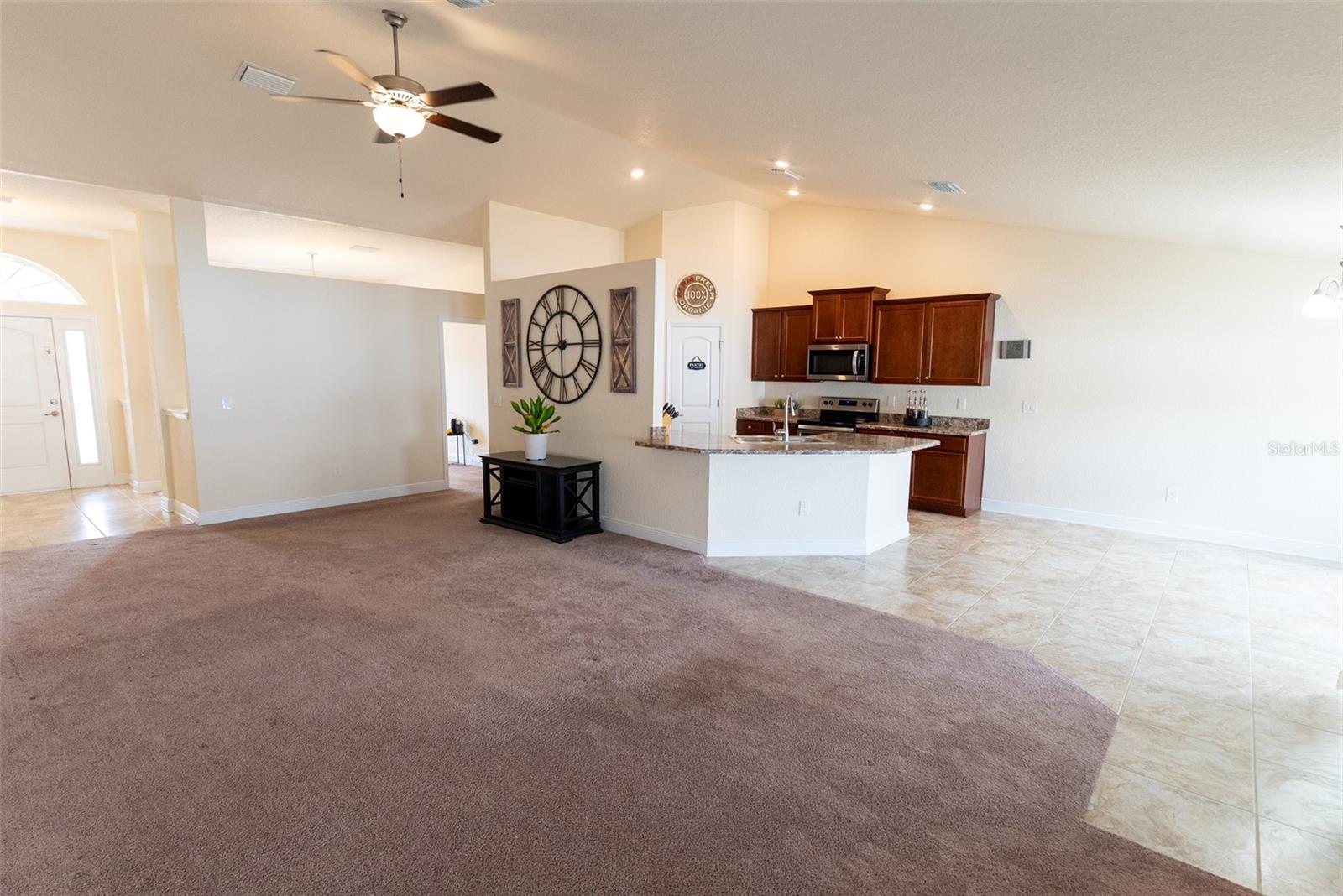 COBBLESTONE NORTH - Residential