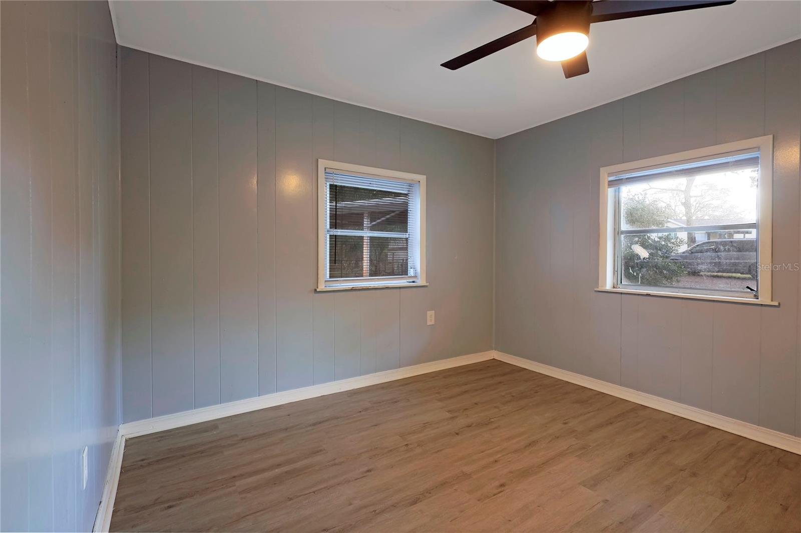 NORTHSIDE MOBILE VILLA UNIT 1 - Residential