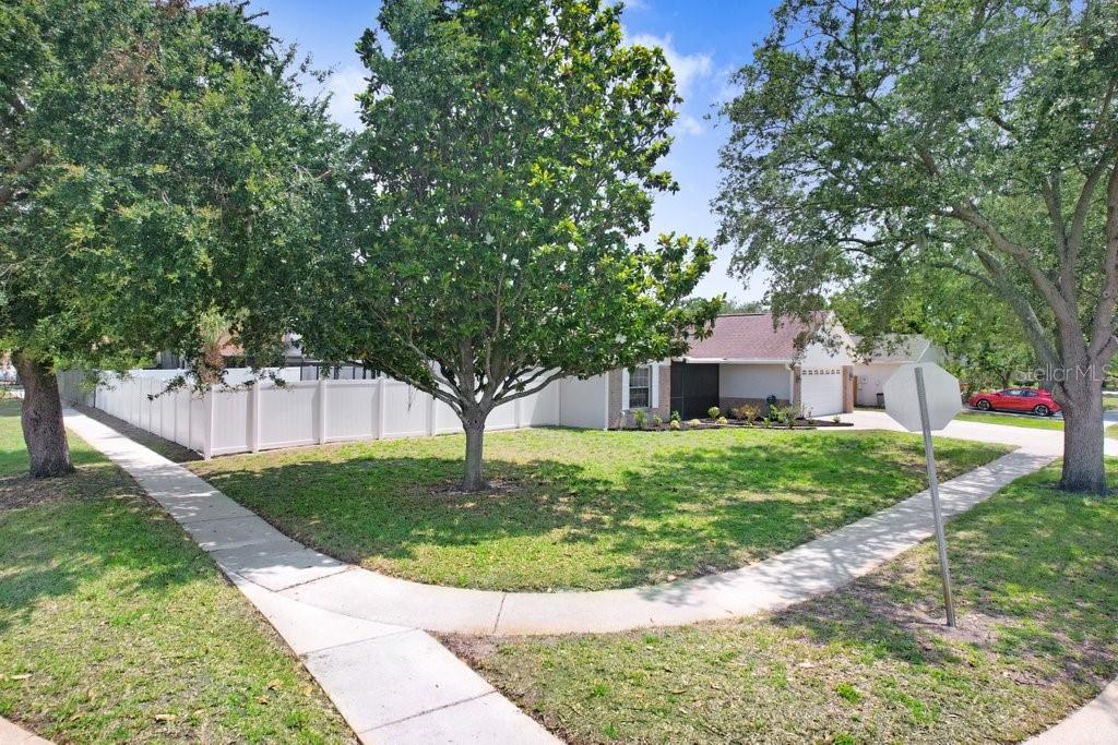 1017 CAMEO CREST LANE