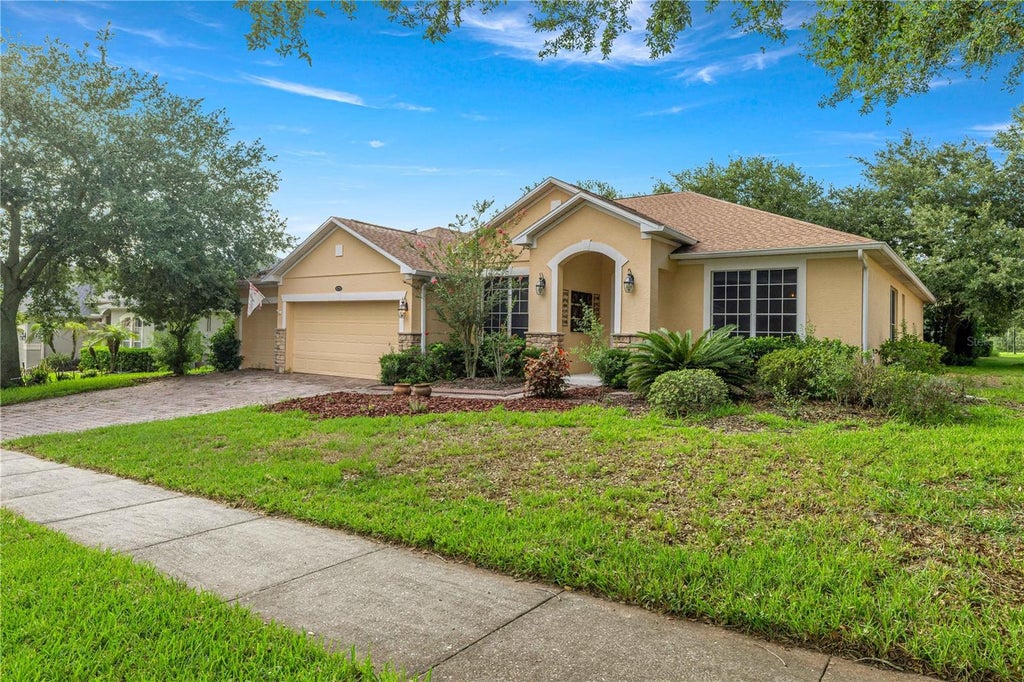 Photo of 1271 Lattimore Drive, Clermont, FL 34711 (MLS # OM727910)