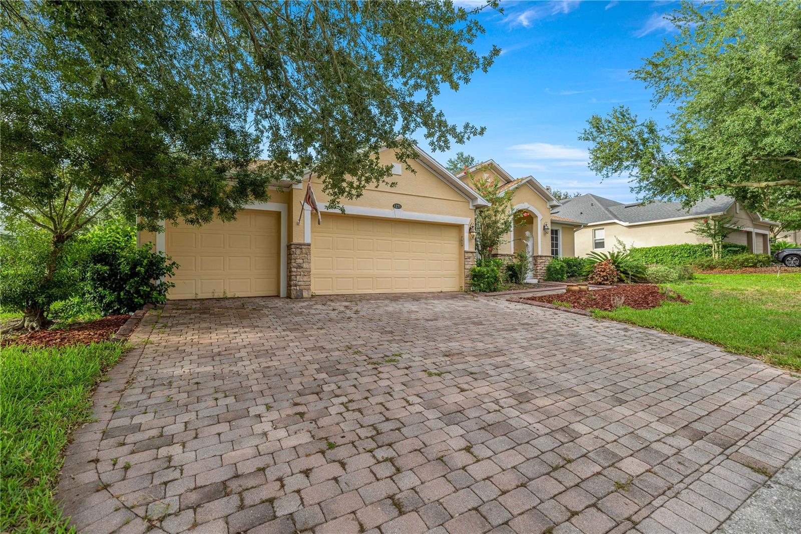 1271 LATTIMORE DRIVE