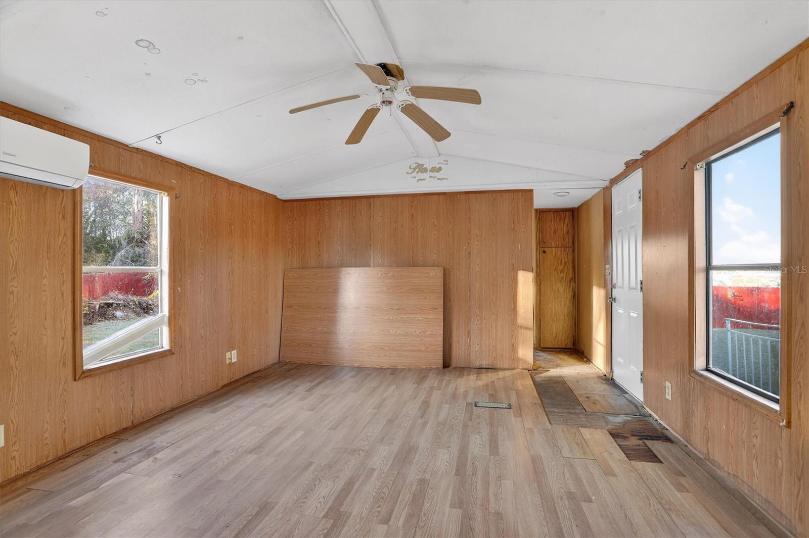 WOODHAVEN FARMS UNREC - Residential