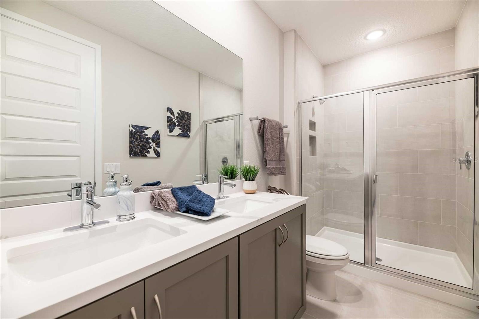 SPECTRUM AT REUNION PH 2 - Residential