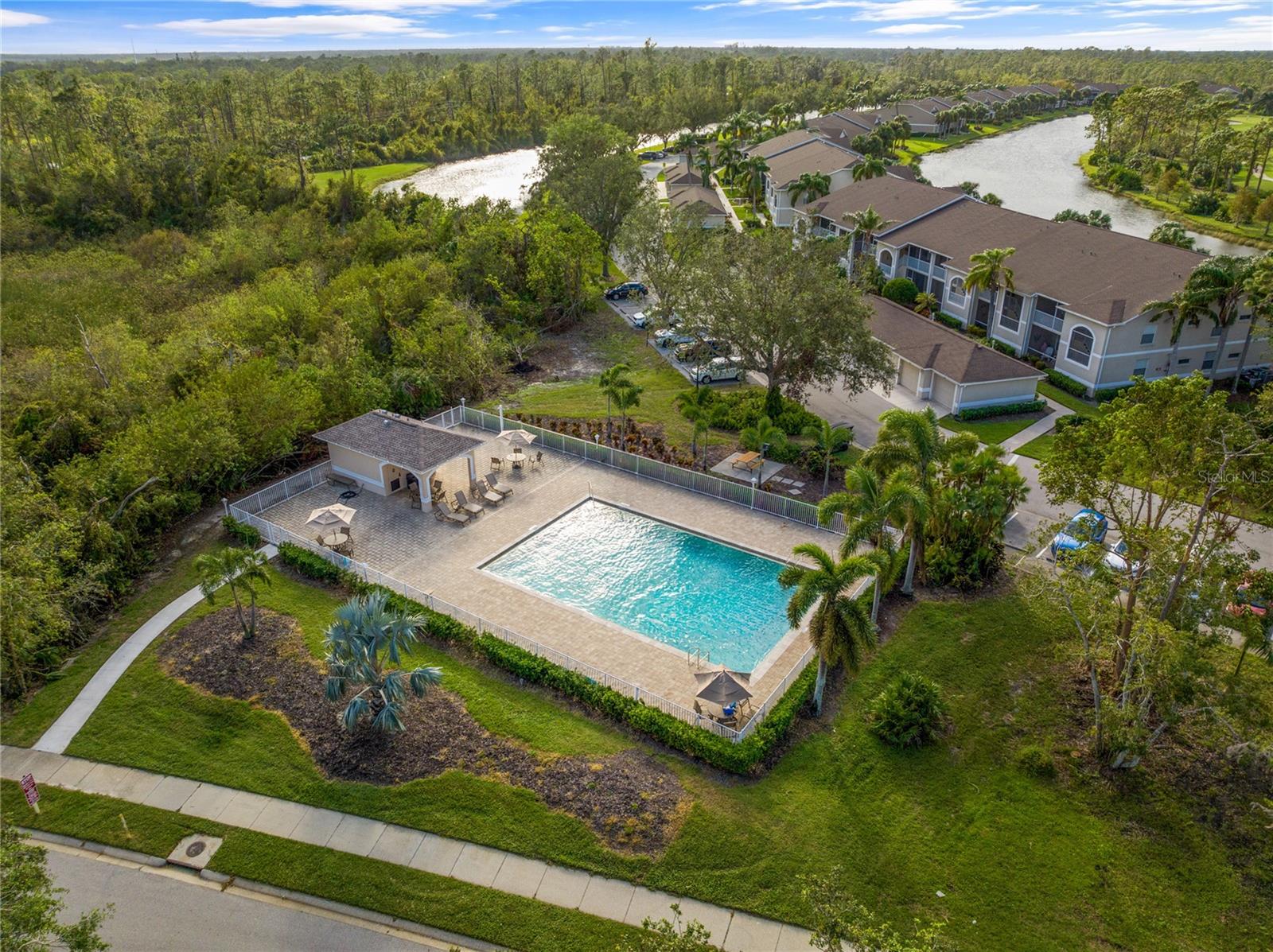 VERANDA 4 AT HERITAGE OAKS - Residential