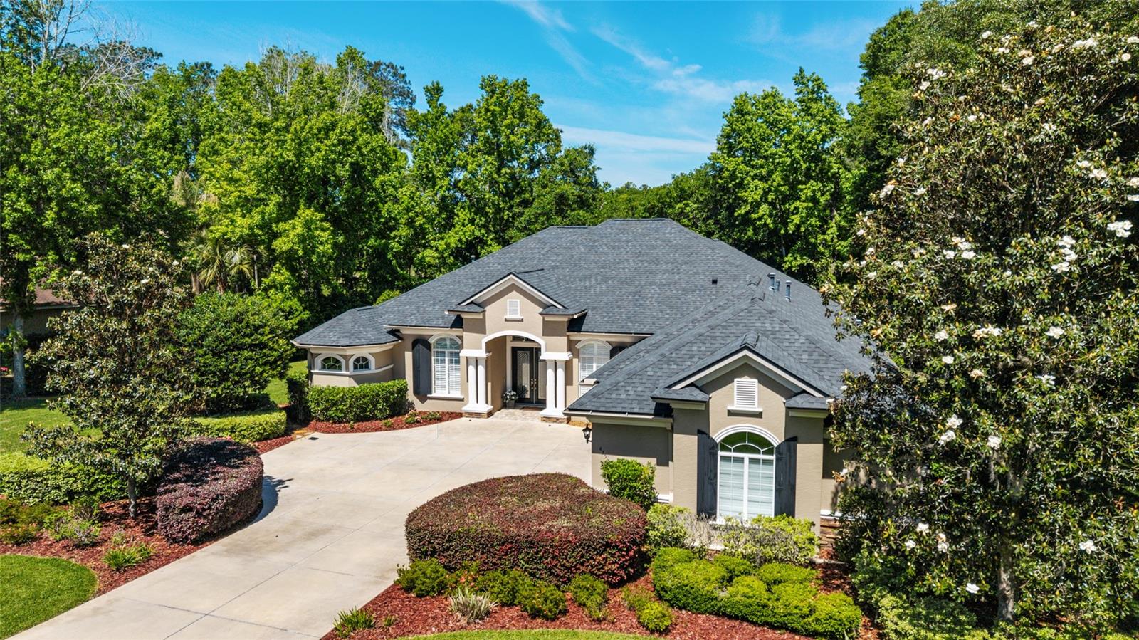 BELLECHASE WOODLANDS - Residential