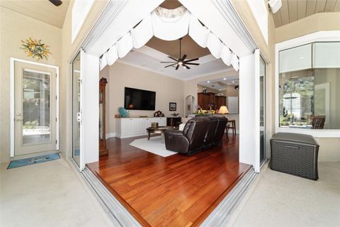 Tiny photo for 4352 SE 6th Avenue, Ocala, FL 34480 (MLS # OM722608)