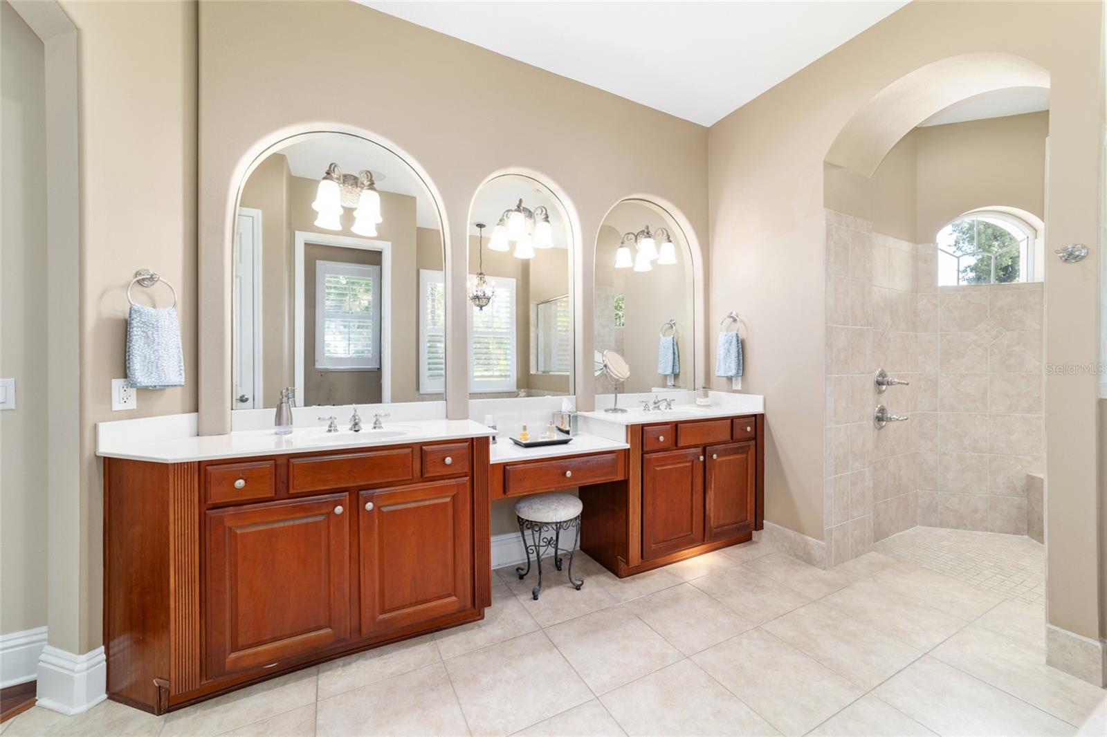 BELLECHASE WOODLANDS - Residential