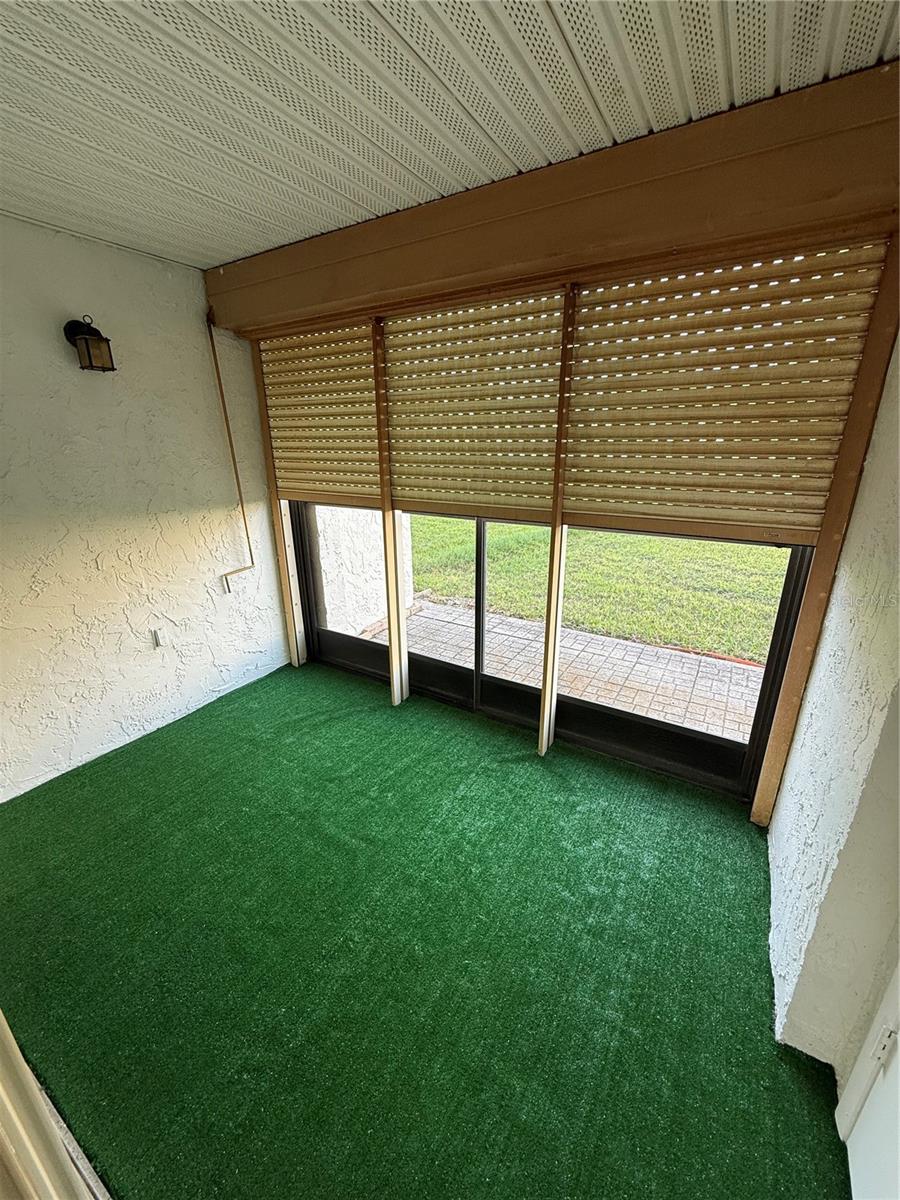 BOULEVARD CLUB THE CONDO - Residential