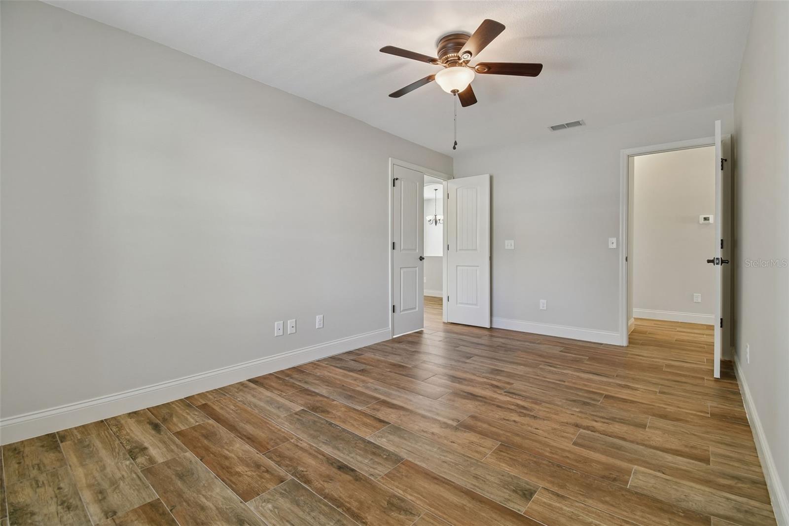 BLOOMINGDALE VILLAGE PH I SUB - Residential