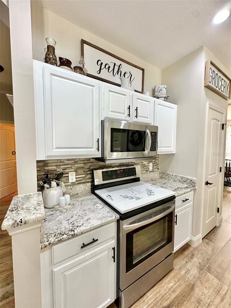 BLOOMINGDALE VILLAGE PH I SUB - Residential