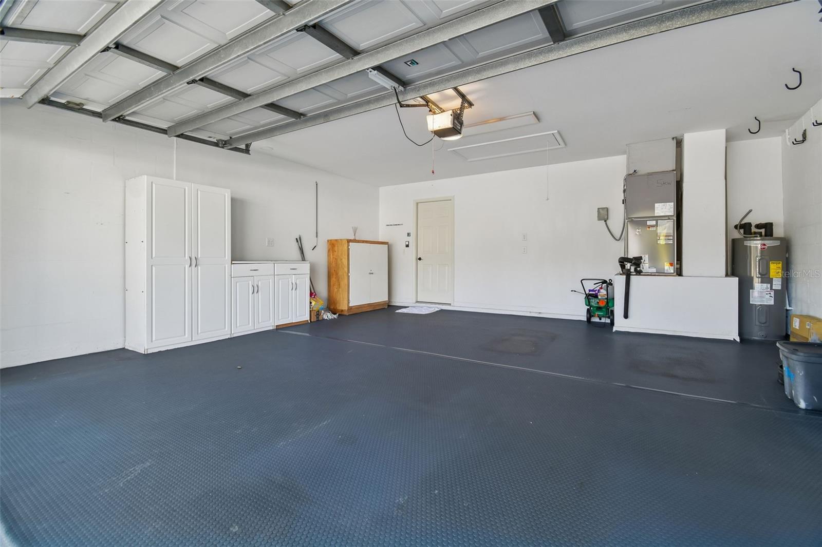 BLOOMINGDALE VILLAGE PH I SUB - Residential