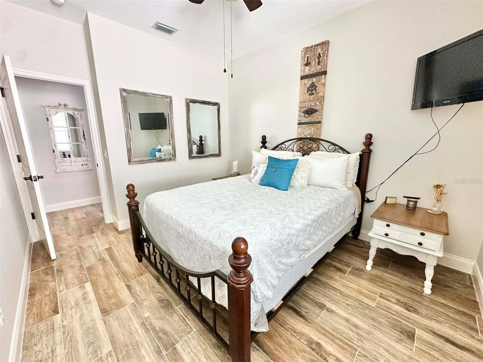 BLOOMINGDALE VILLAGE PH I SUB - Residential